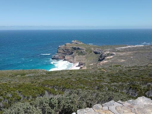 A view of the ocean on a clear, sunny day